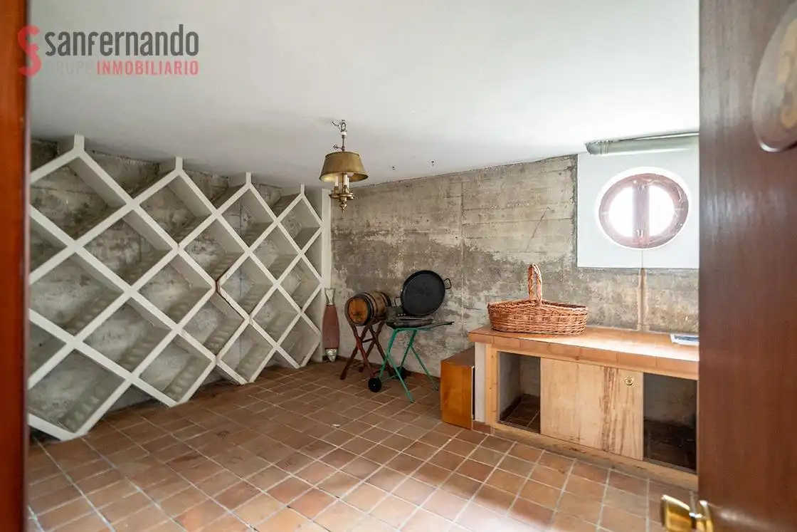 Casa o chalet en venta en Torrelavega  con Calefacción, Jardín privado y Terraza