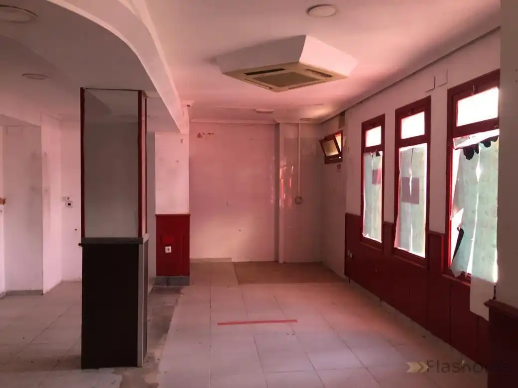 Local comercial en venda a Villanueva de la Serena, imagen 2