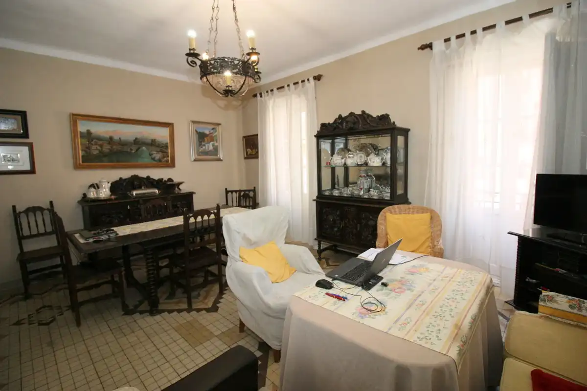 Comedor de Edificio en venta en Arenas de San Pedro
