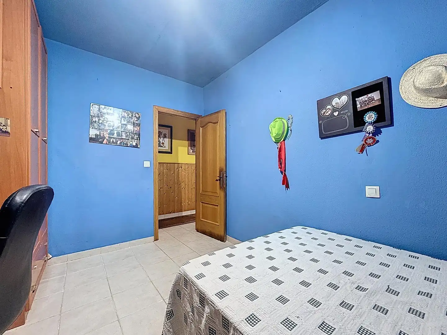 Schlafzimmer von Haus oder Chalet zum Verkauf in Cambados mit Privatgarten und Möbliert