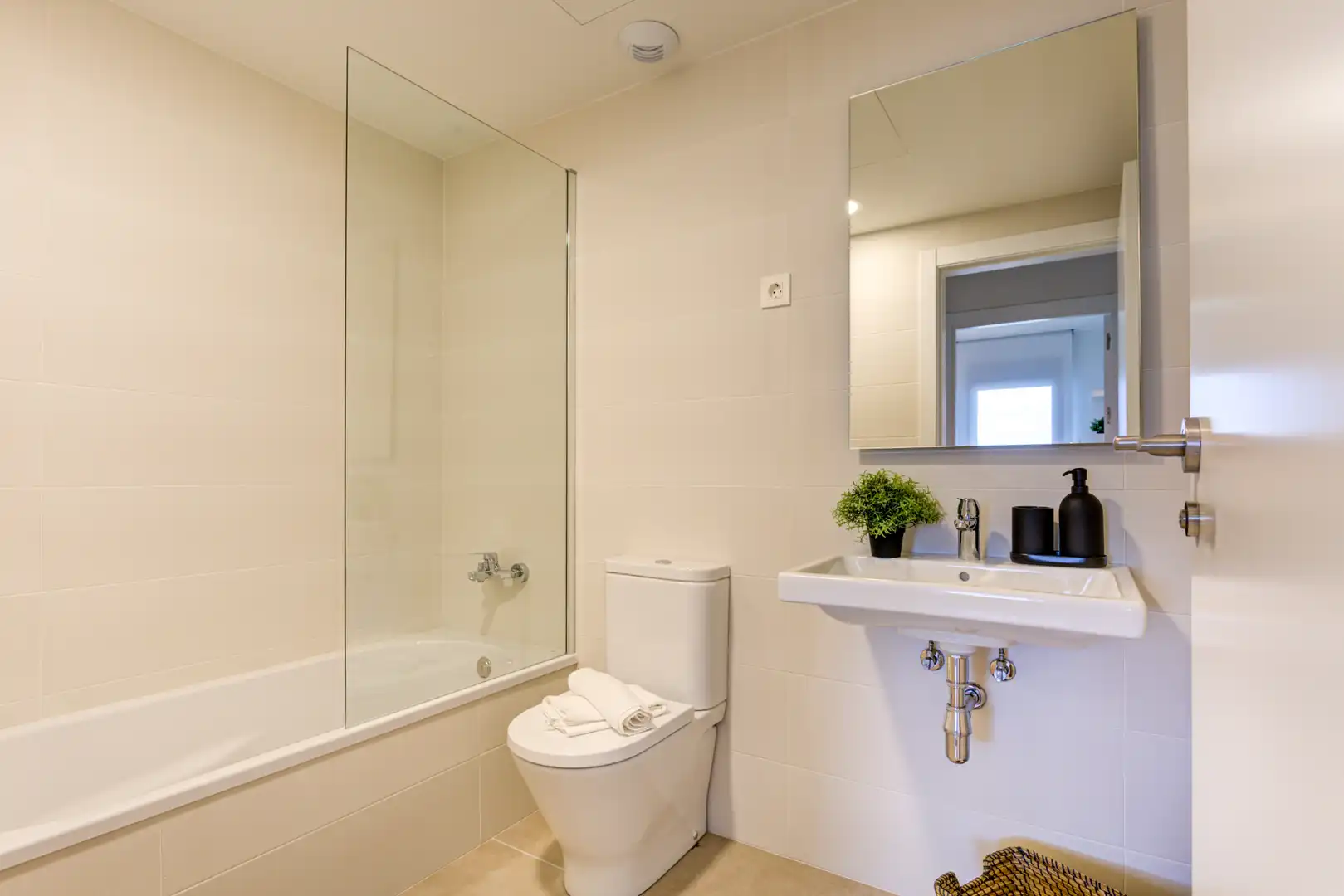 Flat for rent in Avinguda de la Mare de Déu de Montserrat, 18, Les Planes