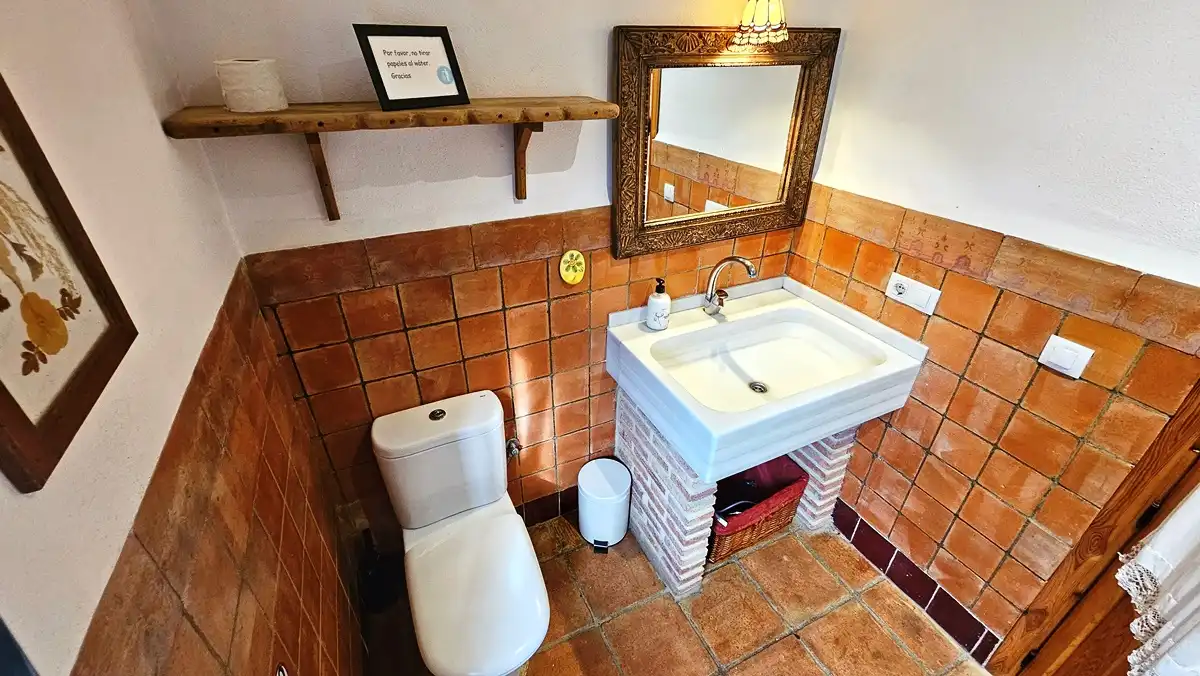 Baño de Finca rústica en venta en Santa Ana la Real con Calefacción, Jardín privado y Terraza