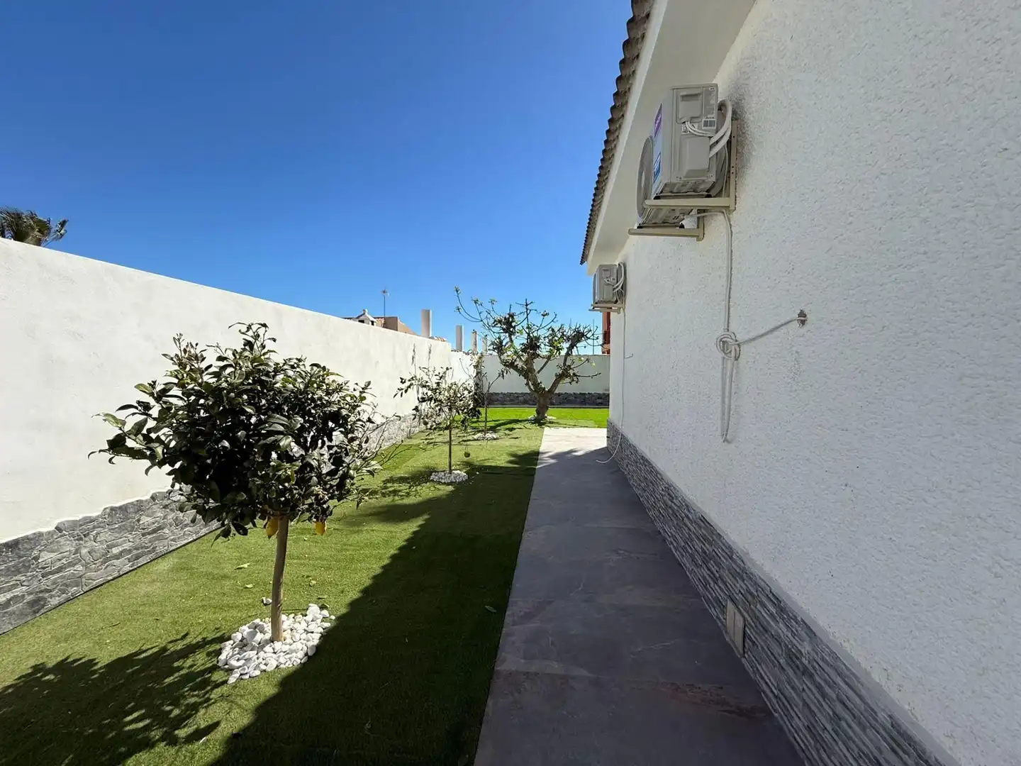 Jardín de Casa o chalet de alquiler en Orihuela con Aire acondicionado, Calefacción y Jardín privado