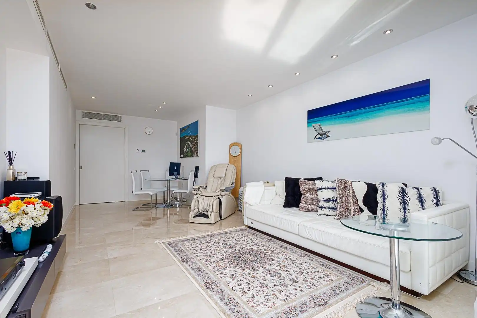 Living room of Attic for sale in Calvià  with Air Conditioner, Private garden and Terrace