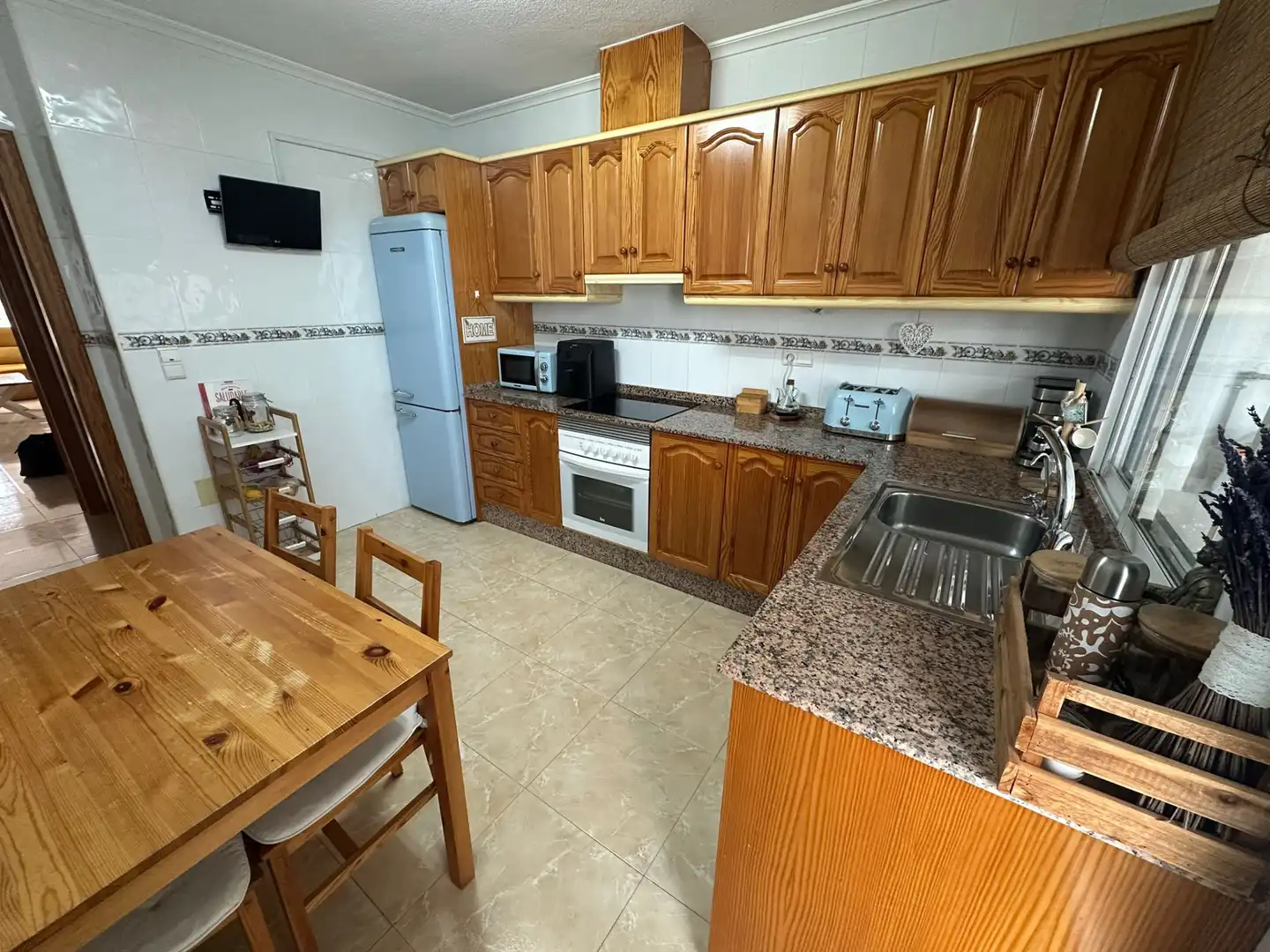 Küche von Haus oder Chalet zum Verkauf in Daya Nueva mit Klimaanlage