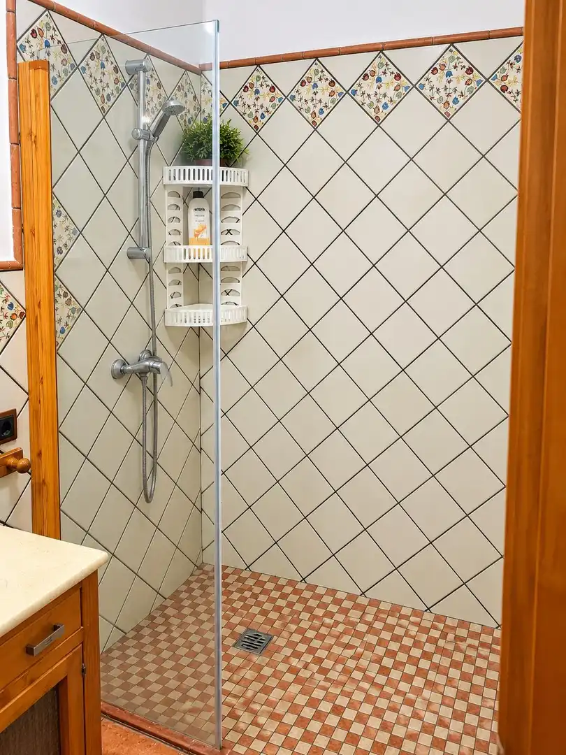 Badezimmer von Wohnung zur Miete in Crevillet - Pinar Alto