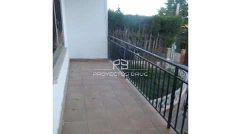Foto 5 de Casa o chalet en venta en Calle Narcis Monturiol, Can Rial, Esparreguera