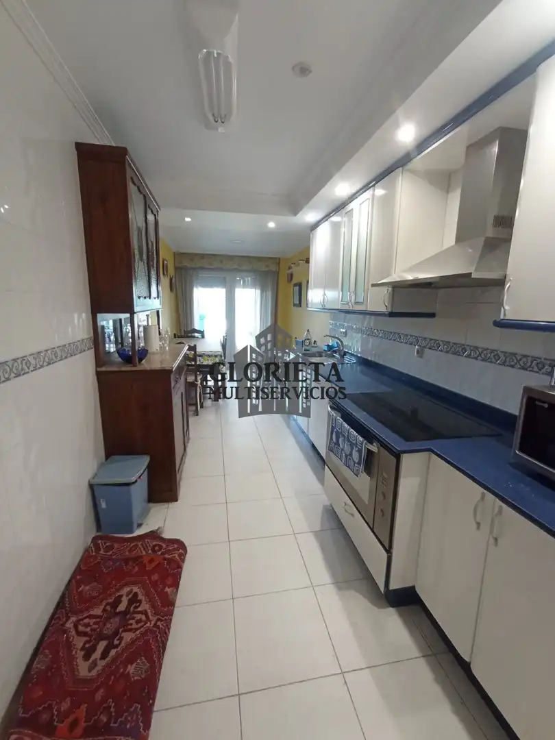 Cocina de Casa adosada en venta en Baiona con Calefacción, Parquet y Terraza