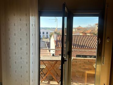 Duplex with balcony for sale in Palau-solità i Plegamans