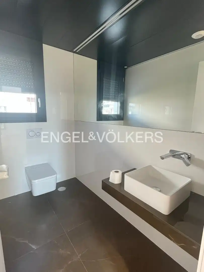 Baño de Casa o chalet de alquiler en Majadahonda con Aire acondicionado, Calefacción y Jardín privado