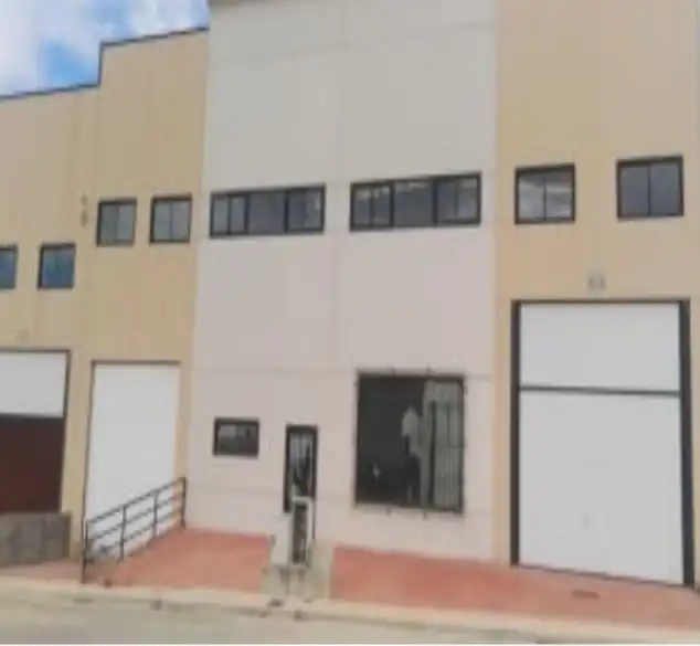 Nave industrial en venta en Borox