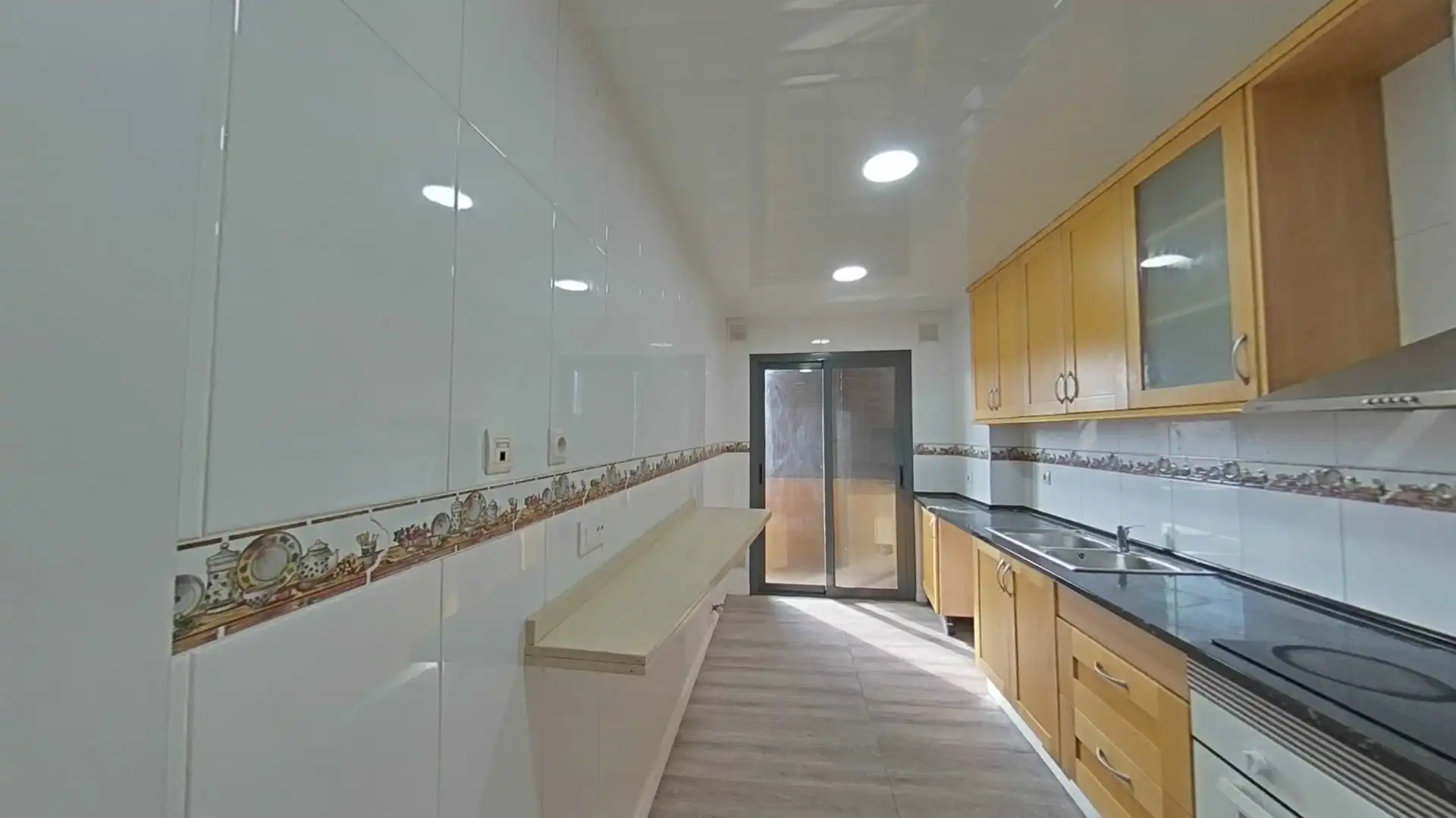 Küche von Maisonette zum Verkauf in Cornellà de Llobregat