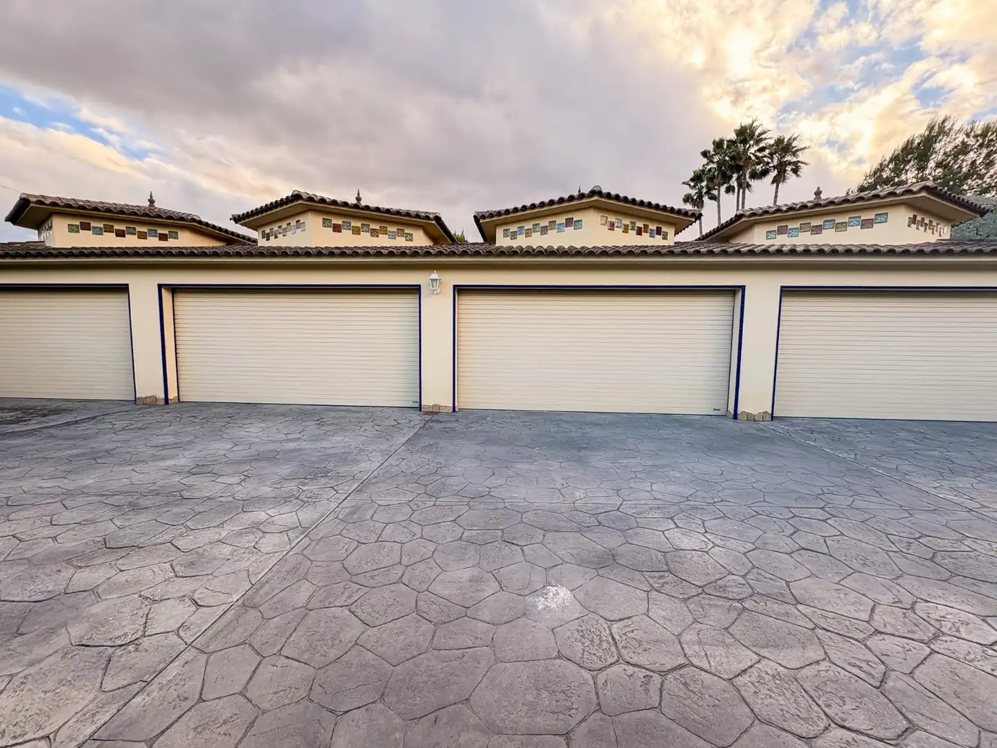 Vista exterior de Finca rústica en venta en Elche / Elx con Aire acondicionado, Terraza y Trastero