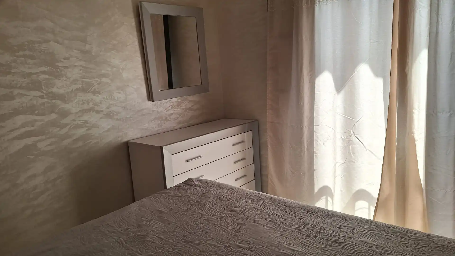 Dormitori de Pis en venda en Torredembarra amb Aire condicionat, Calefacció i Terrassa