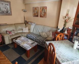 Living room of Flat for sale in  Madrid Capital