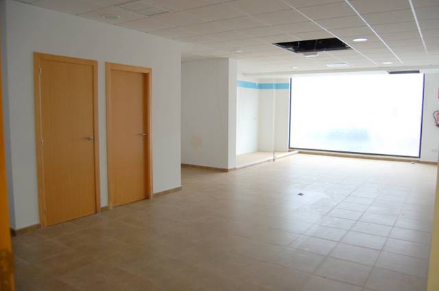 Local comercial en Alquiler en Vallada