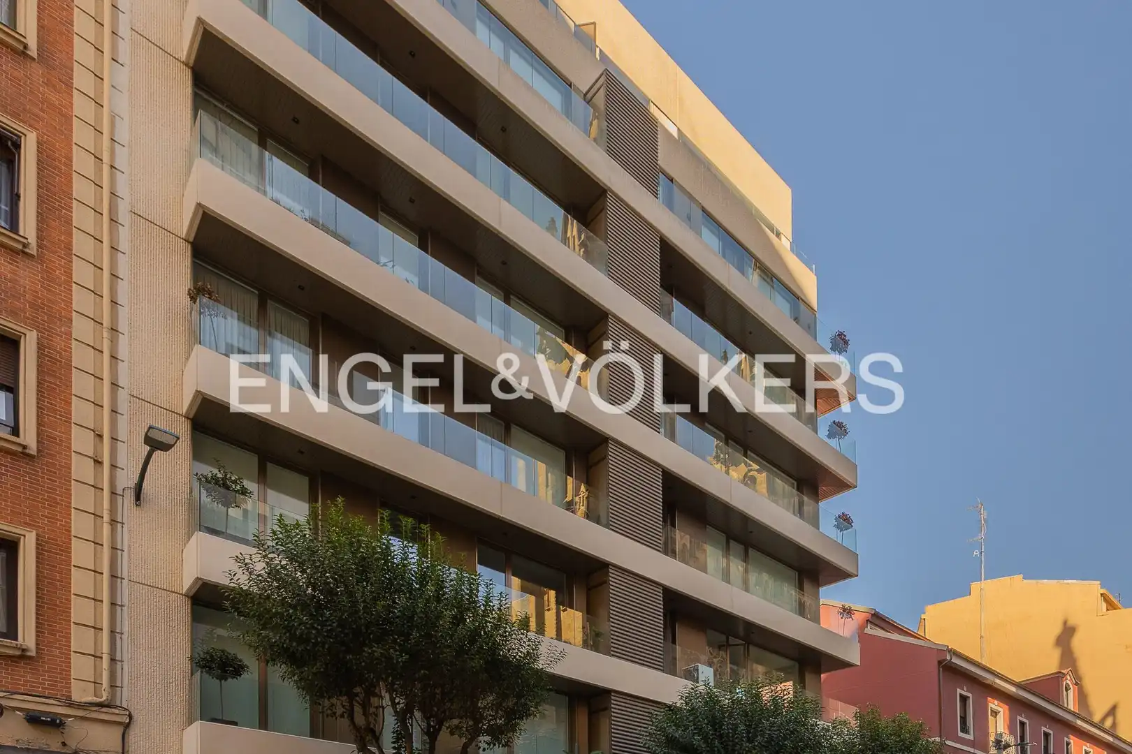 Exterior view of Flat for sale in Abando - Albia