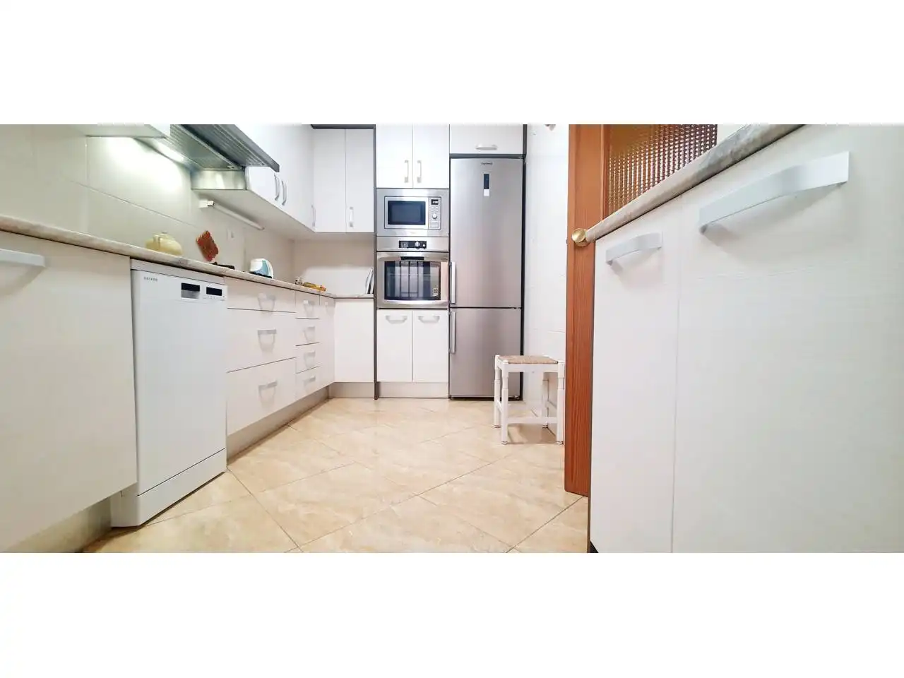 Kitchen of Detached homes for sale in Roquetas de Mar  with Terrace, Furnished and Community pool