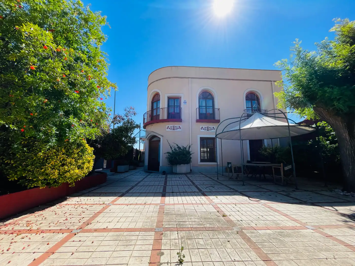 Vista exterior de Casa o chalet en venta en Los Yébenes con Aire acondicionado, Calefacción y Jardín privado