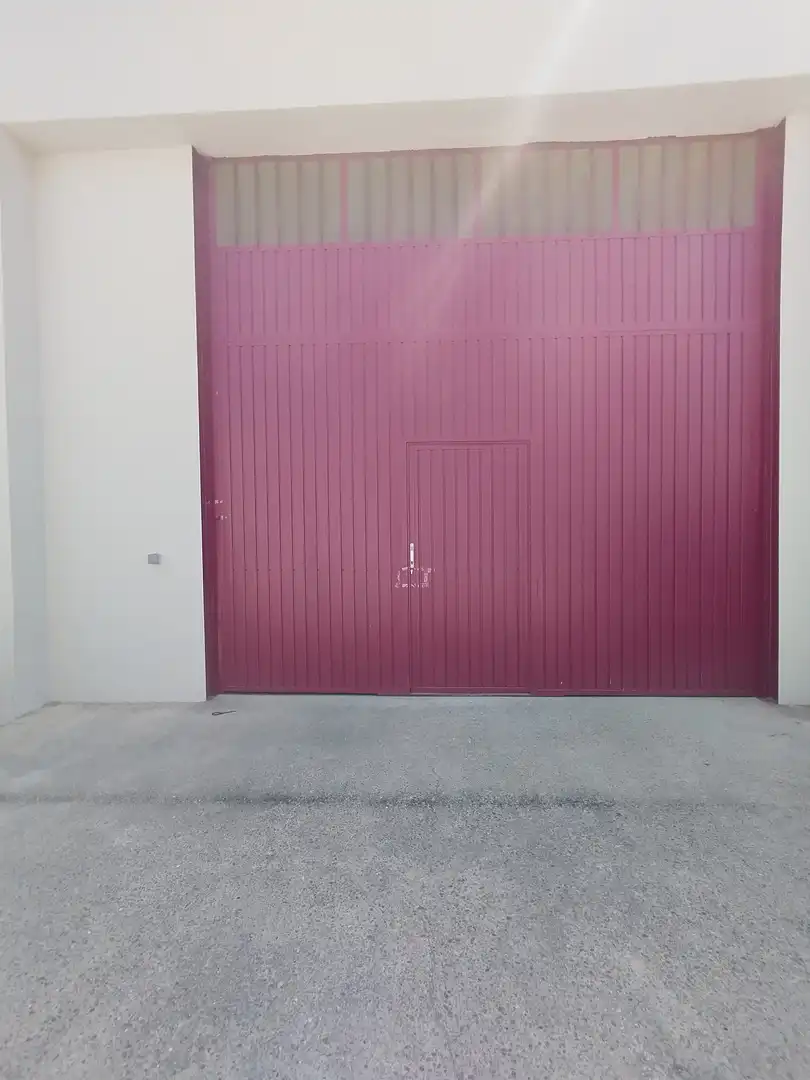 Industrial building to rent in Calle de la Hermana Andresa, imagen 5