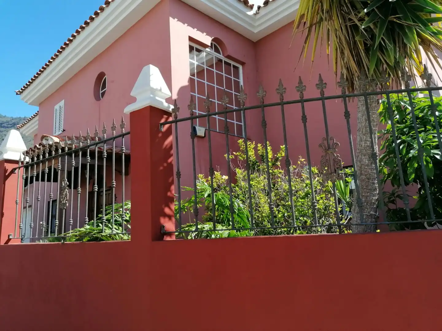Exterior view of Houses for sale in Candelaria  with Private garden, Parquet flooring and Terrace