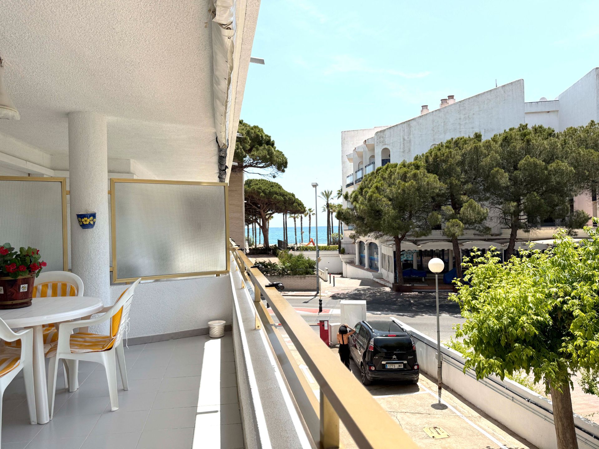 Vista exterior de Pis en venda en Cambrils amb Aire condicionat, Terrassa i Traster