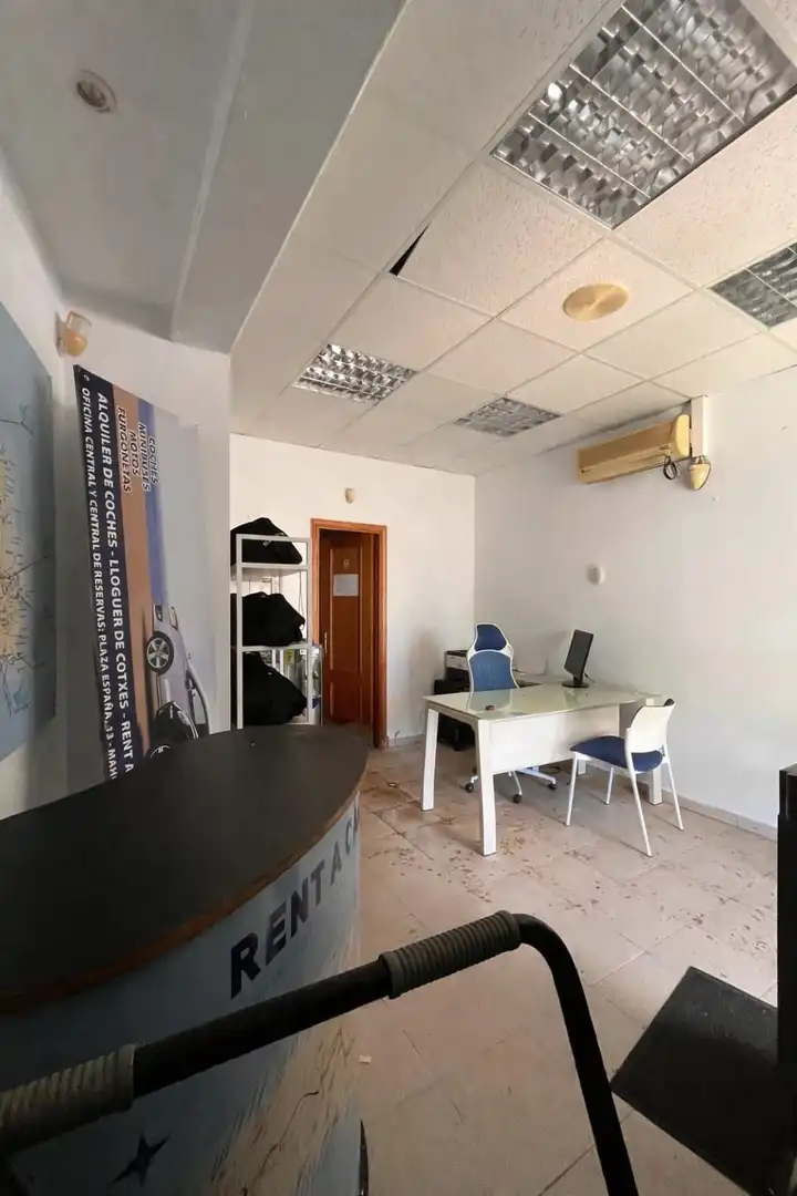 Local comercial en venta en Cala d'en Bosch - Serpentona