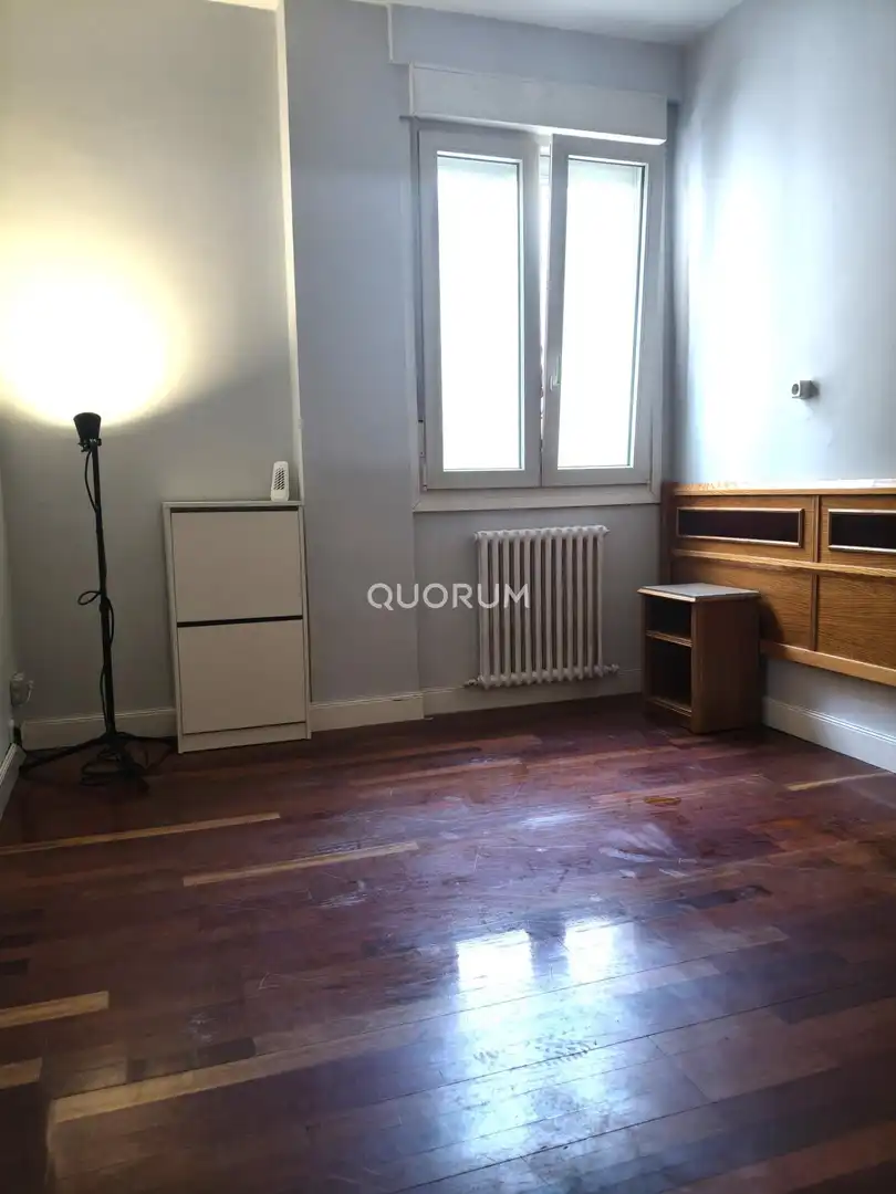 Bedroom of Flat for sale in Bilbao   with Heating
