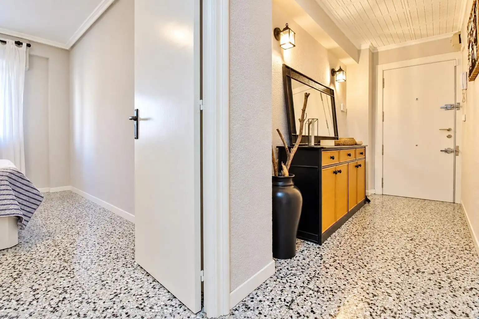 Piso con terraza en venta en Calle del Pinoso, imagen 11