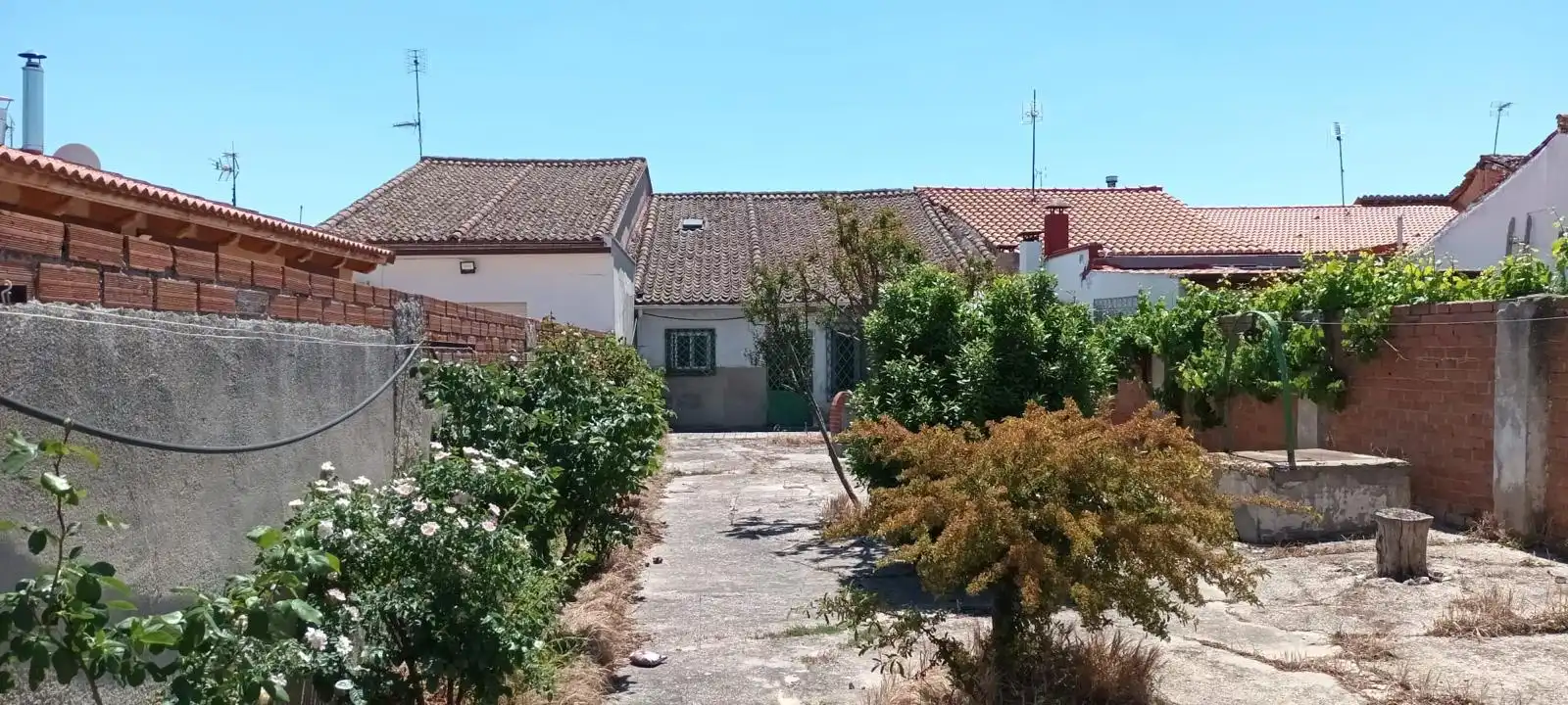 Exterior view of Houses for sale in Matapozuelos  with Heating, Private garden and Terrace