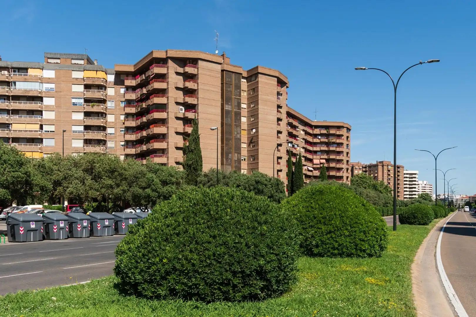 Piso en venta en Avenida ALIERTA, CESAREO, 42, Parque Miraflores