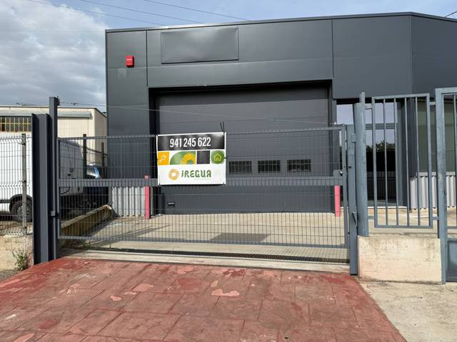 Nave industrial en Alquiler en La Portalada - Varea