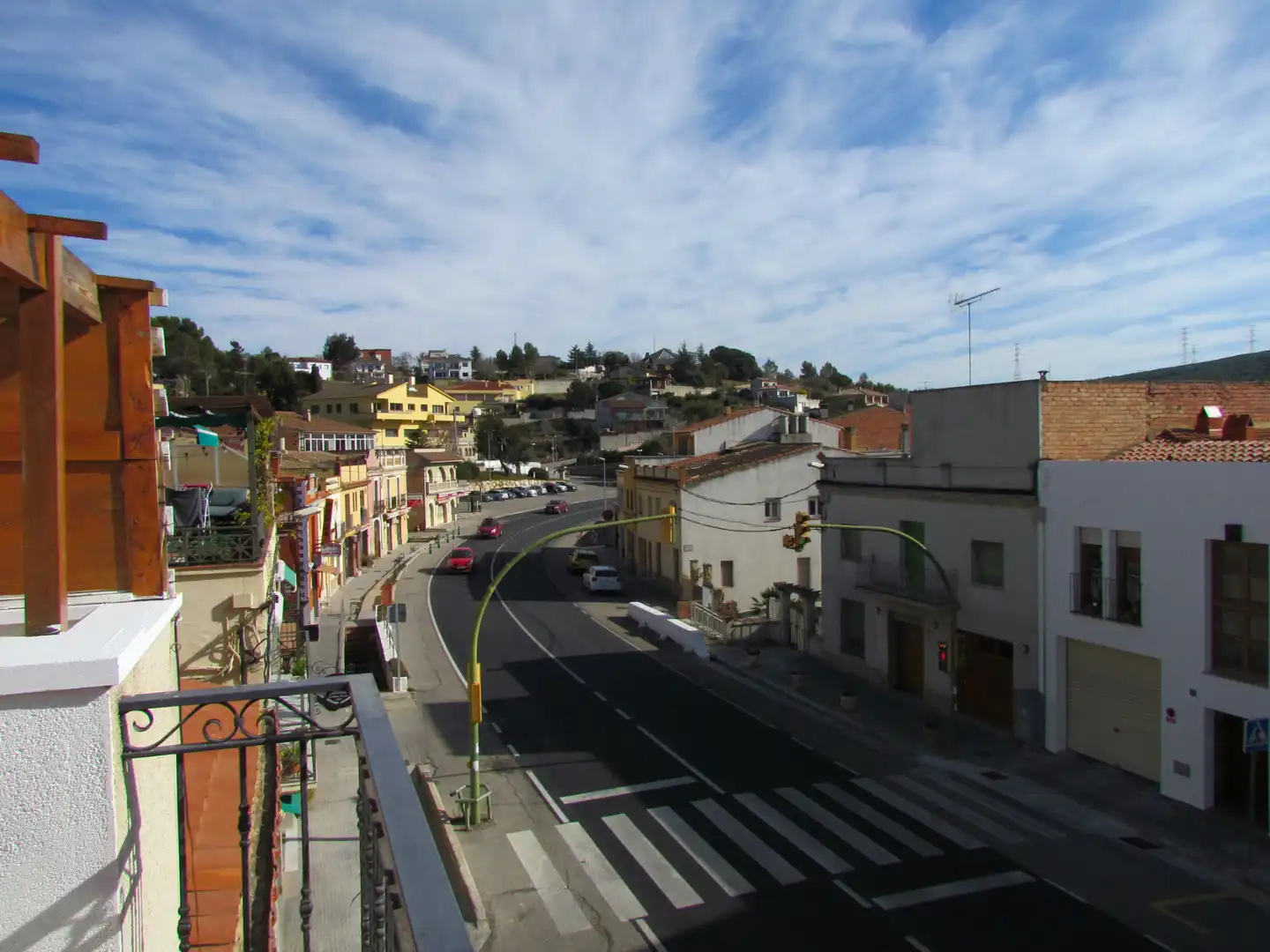 Vista exterior de Edifici en venda en Subirats amb Alarma