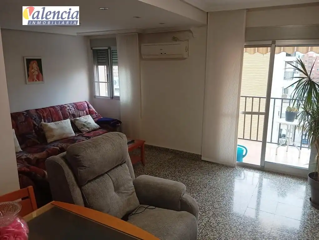 Flat for sale in Valencia