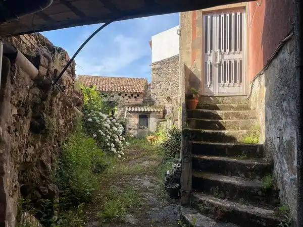 Casa con jardín en venta en A Guarda, imagen 2