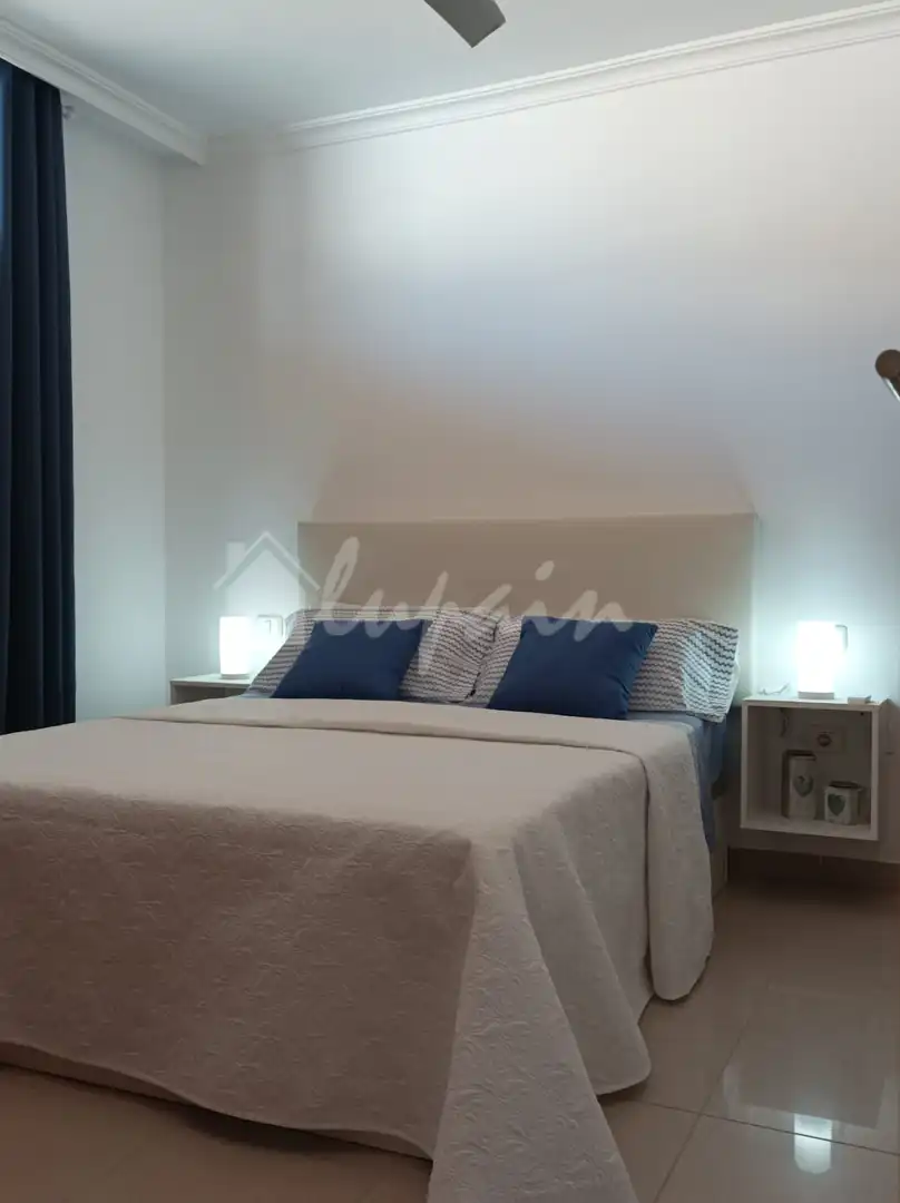 Habitación de Ático en venta en Arona
