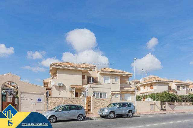 Casa-chalet en Venta en Playa Flamenca