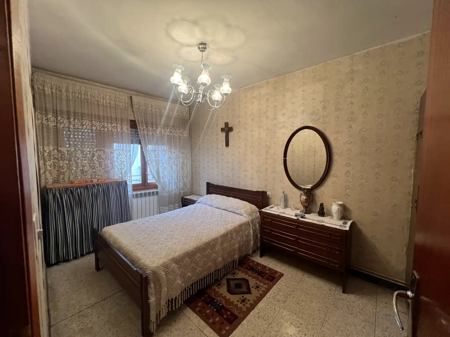 Habitación de Finca rústica en venta en Pesquera de Duero con Calefacción, Terraza y Trastero