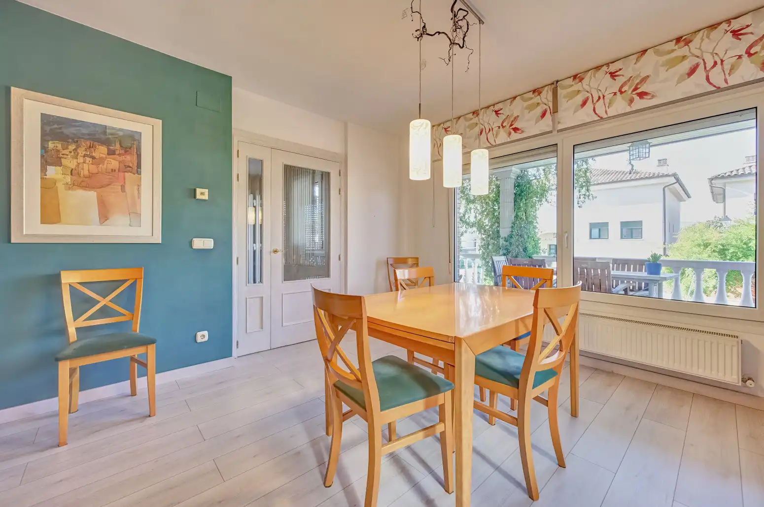 Dining room of Houses for sale in Cizur  with Heating, Private garden and Parquet flooring