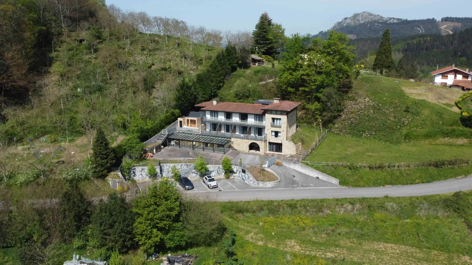 Vista exterior de Edificio en venta en Zeanuri