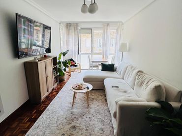 Appartamento con balcone in vendita a Bainuetxeko Zumardia Altzola