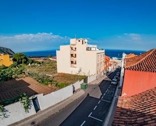 Vista exterior de Casa adosada en venda en Los Realejos amb Jardí privat, Terrassa i Traster