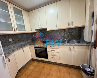 Kitchen of Flat to rent in Ourense Capital   with Heating, Parquet flooring and Furnished