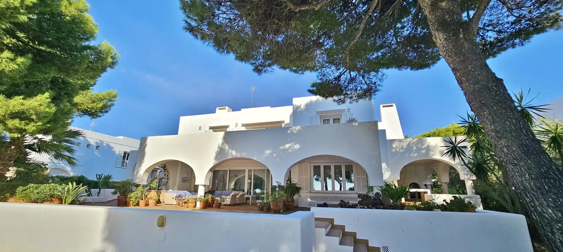 Vista exterior de Casa o xalet en venda en Santanyí amb Jardí privat, Terrassa i Piscina