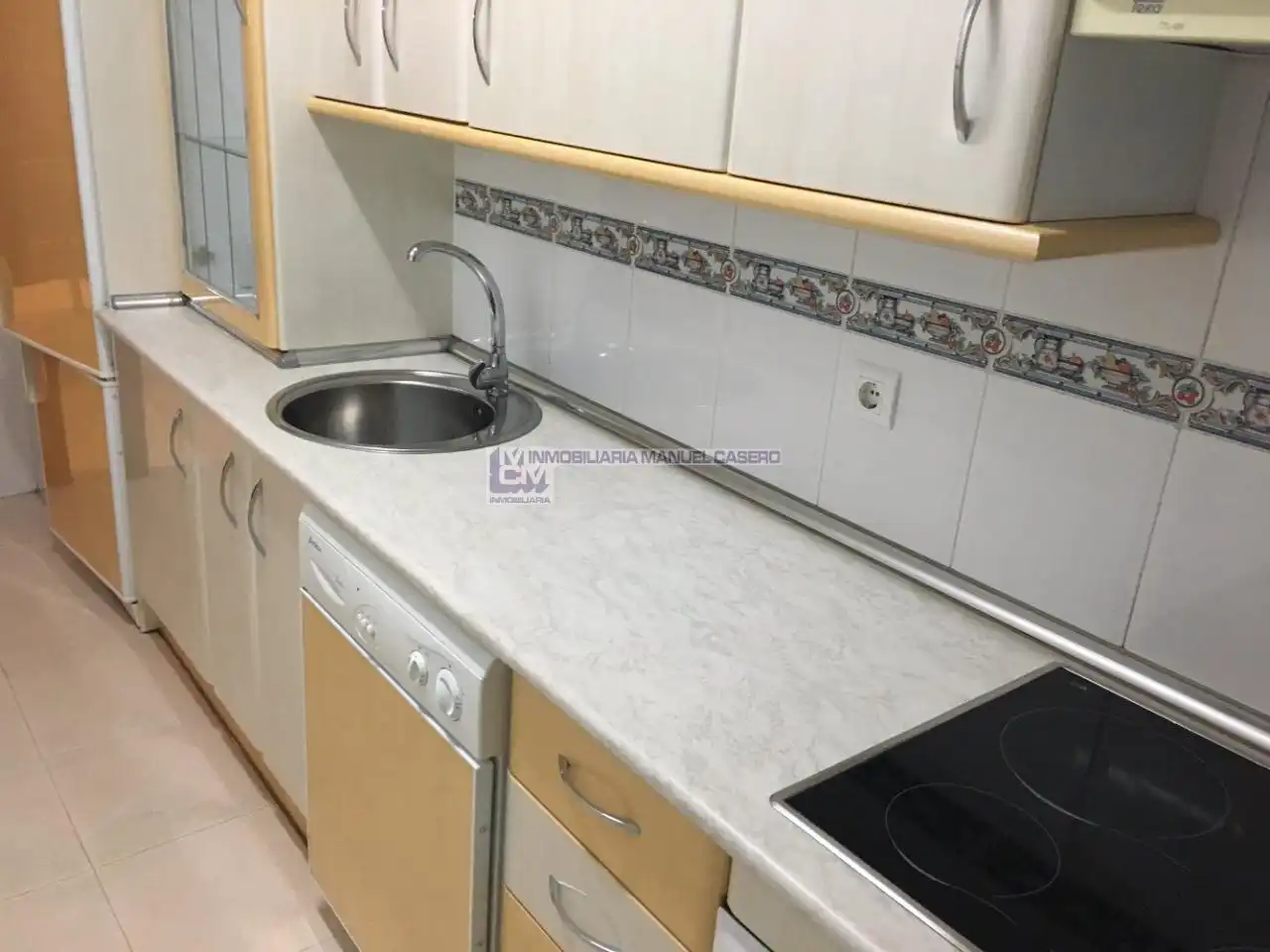 Cocina de Apartamento en venta en Cáceres con Calefacción y Amueblado