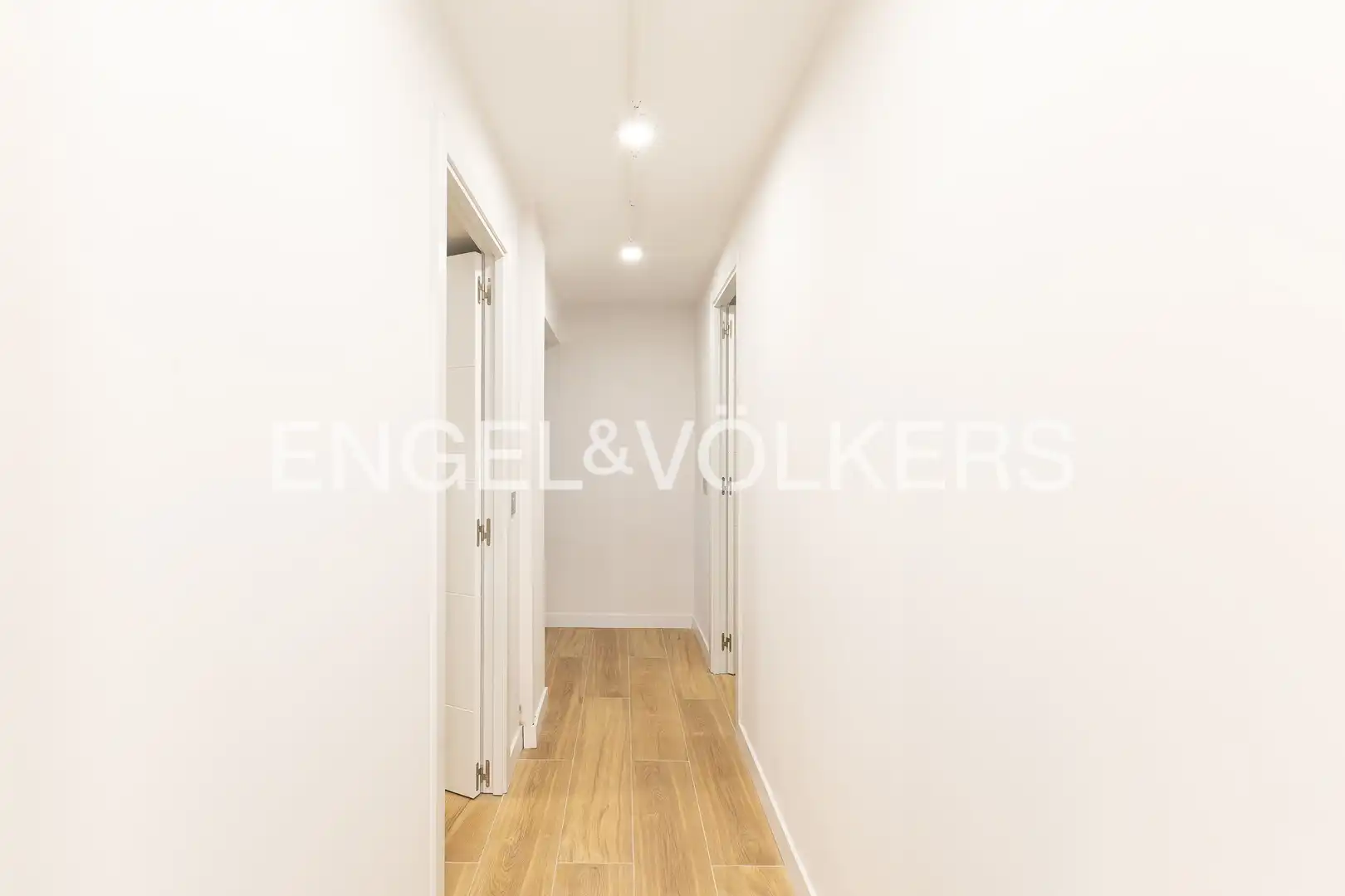 Flat for sale in Madrid  with Heating