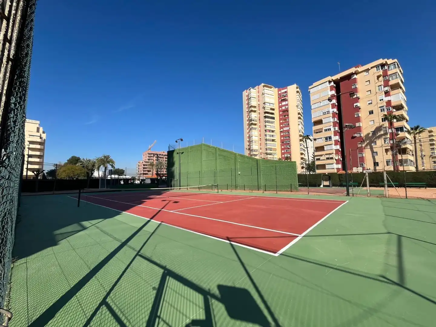 Vista exterior de Casa o chalet en venta en La Pobla de Farnals con Terraza, Amueblado y Piscina comunitaria