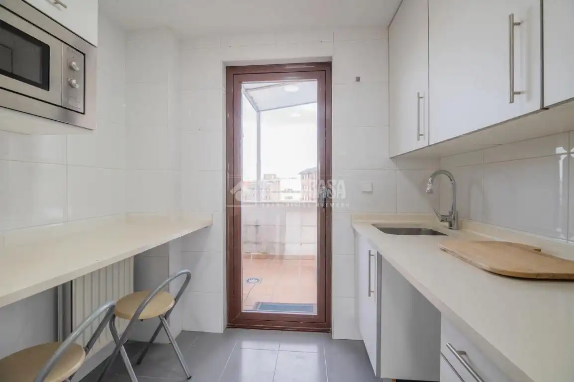 Küche von Wohnung zum Verkauf in Arroyomolinos (Madrid) mit Klimaanlage, Heizung und Parkett