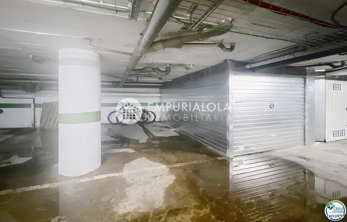Garage zum Verkauf in Empuriabrava