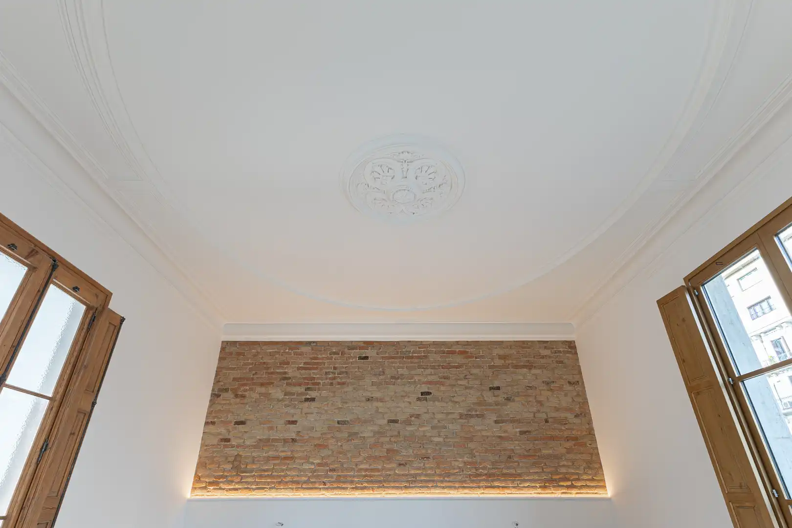 Wohnung zum Verkauf in Barcelona mit Klimaanlage, Heizung und Balkon